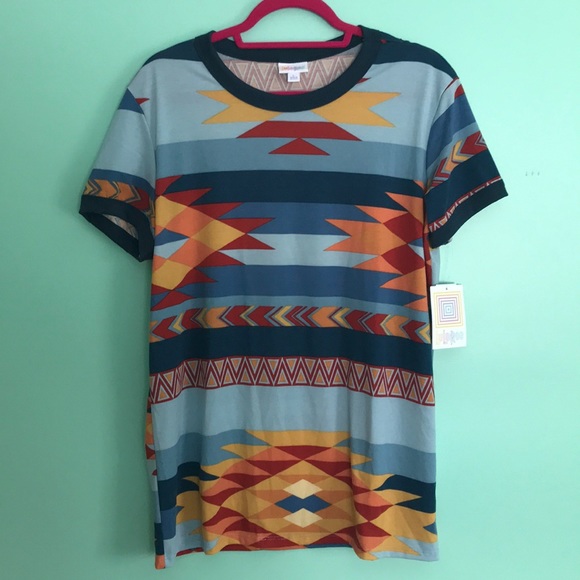 LuLaRoe Tops - Lularoe Liv large NWT